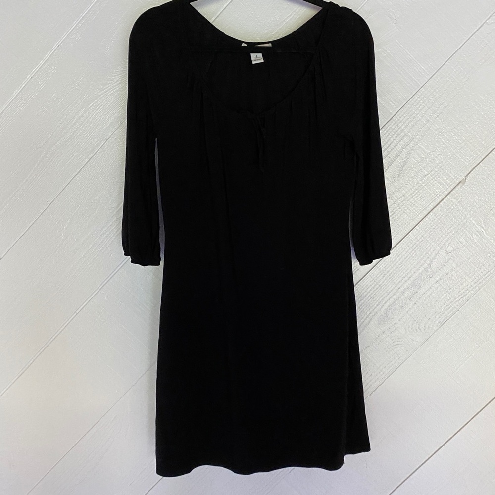 Witchy 🐈‍⬛ White House Black Market dress